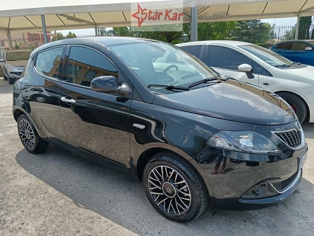 Lancia Ypsilon 1.0 FireFly 5 porte S&S Hybrid Plat