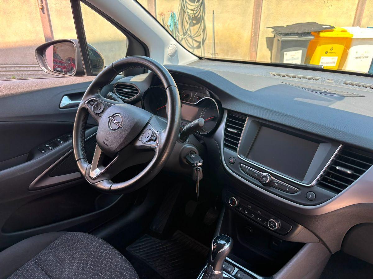 OPEL Crossland 1.2 MT5 Edition