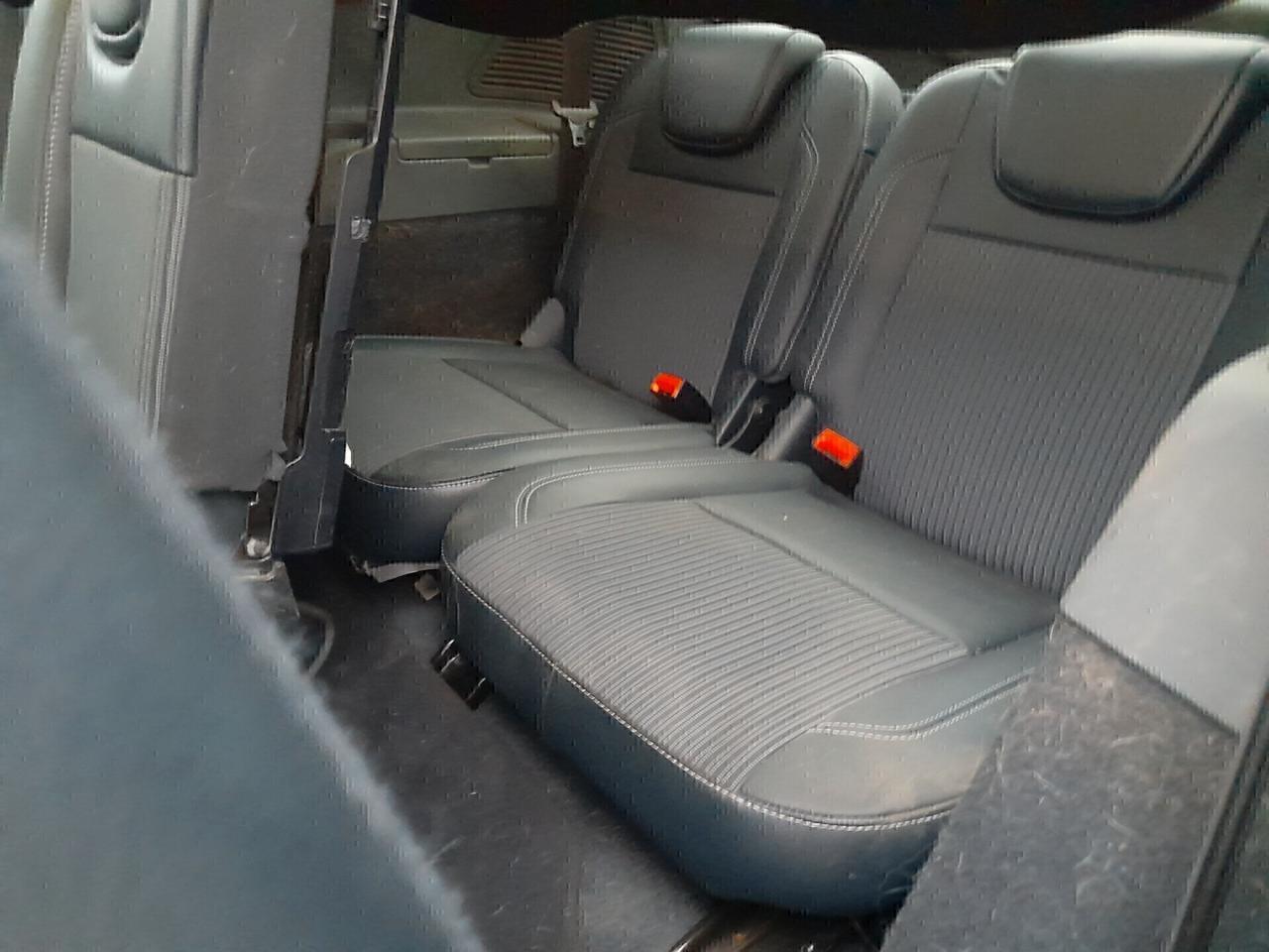 CAMBIO AUTOMATICO - 7 POSTI - GUIDA A DESTRA