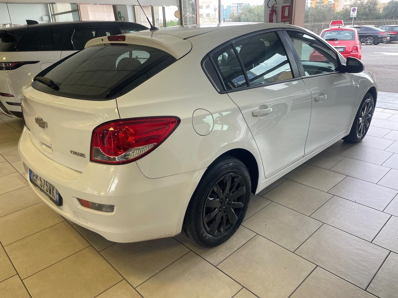 Chevrolet Cruze 1.6 5 porte LS - Nessun vincolo -