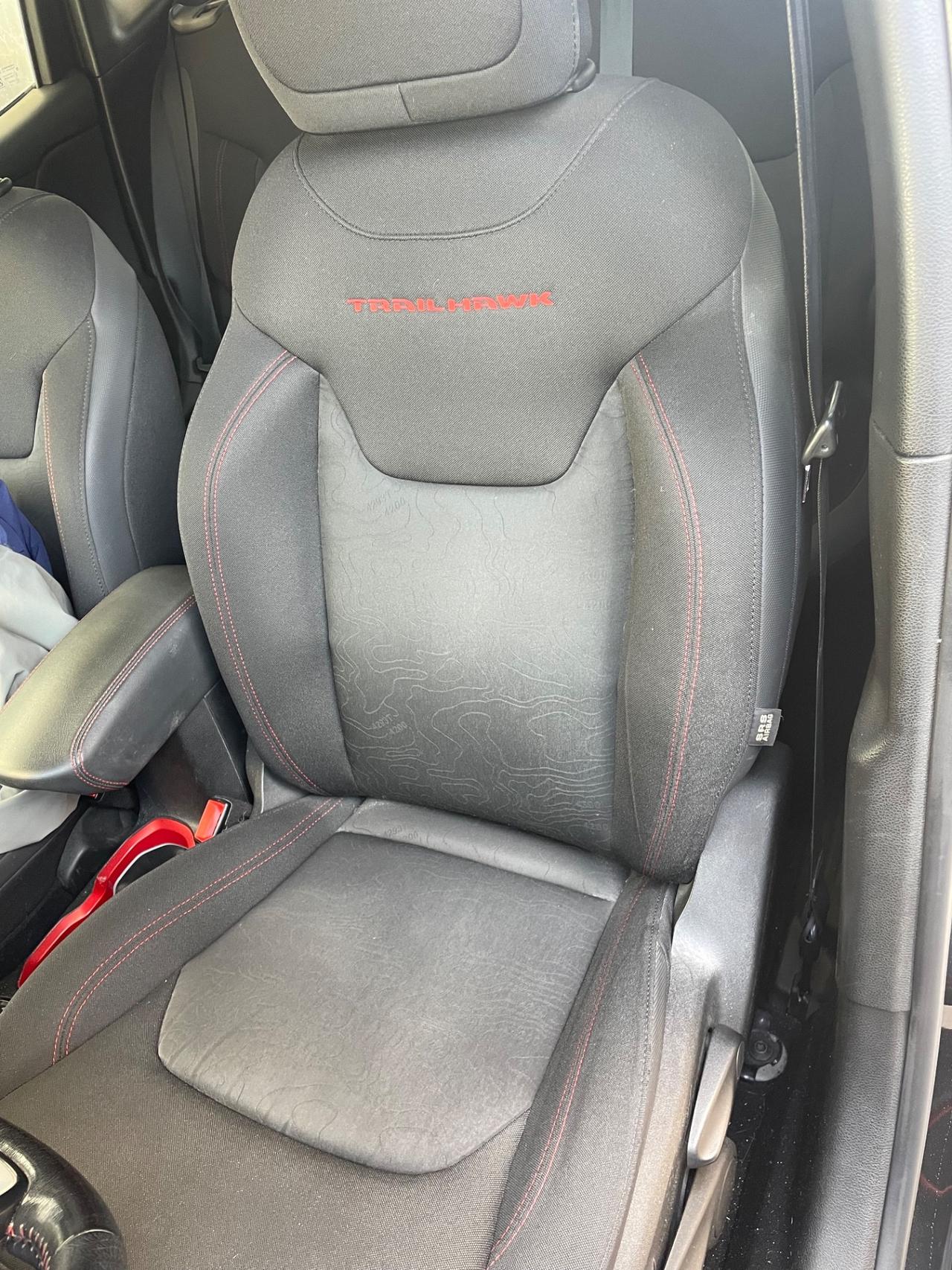 Jeep Renegade 2.0 Mjt 170CV 4WD Active Drive Low Trailhawk