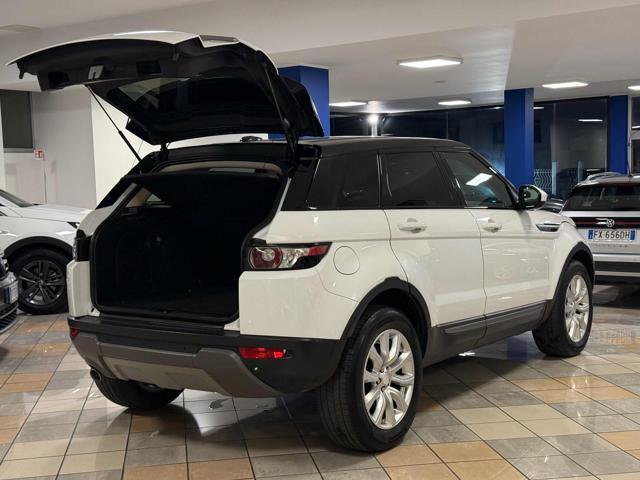 LAND ROVER Range Rover Evoque 2.2 TD4 5p. Pure