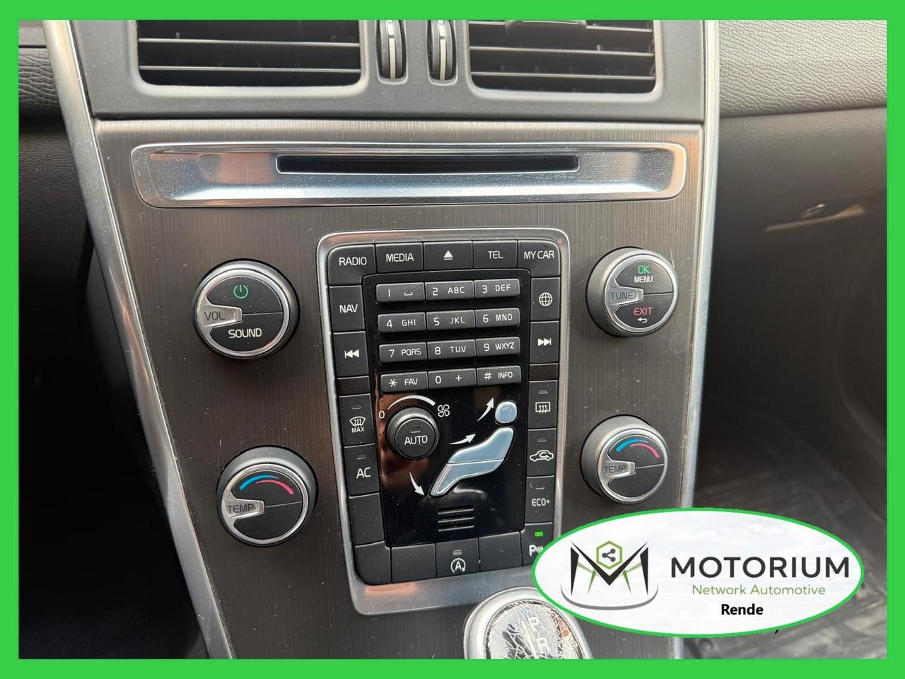 Volvo XC60 D4 180cv Geartronic Momentum 01/2014