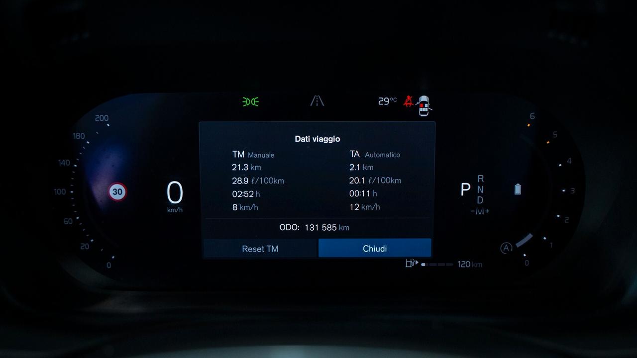 Volvo XC 60 XC60 B4 D 2.0 GEARTRONIC AWD MOMENTUM SPORT LED NAVI FULL OPTIONAL