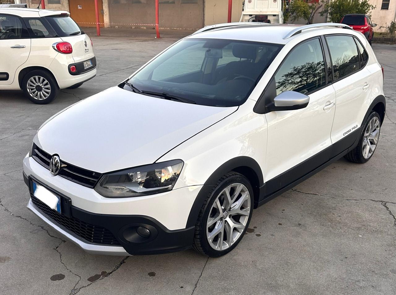 Volkswagen Polo CROSS 1.4 TDI 90 CV 5p. Highline BlueM