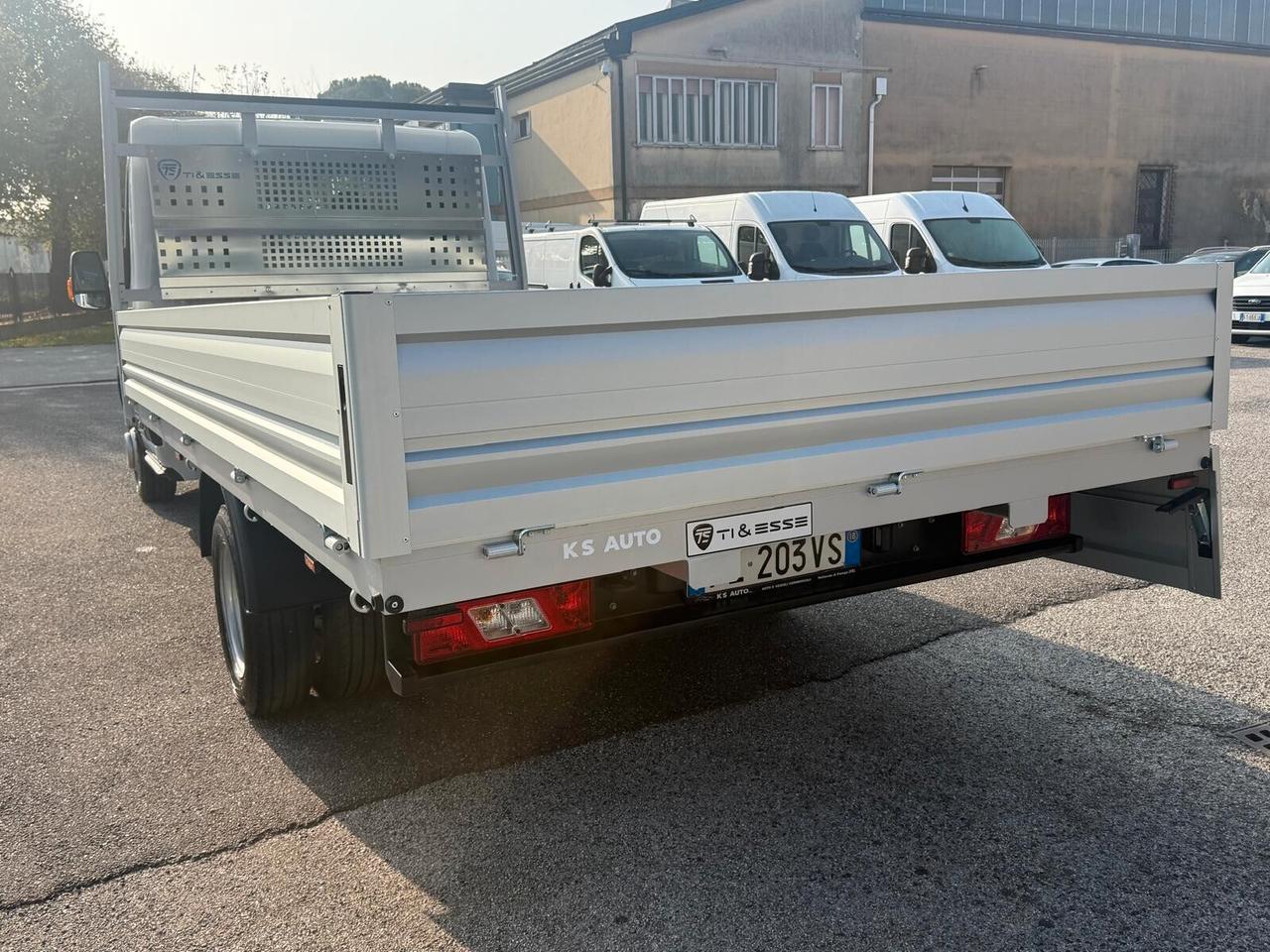 Ford Transit 350 Gemellato con Cassone Fisso.in alluminio nuovo