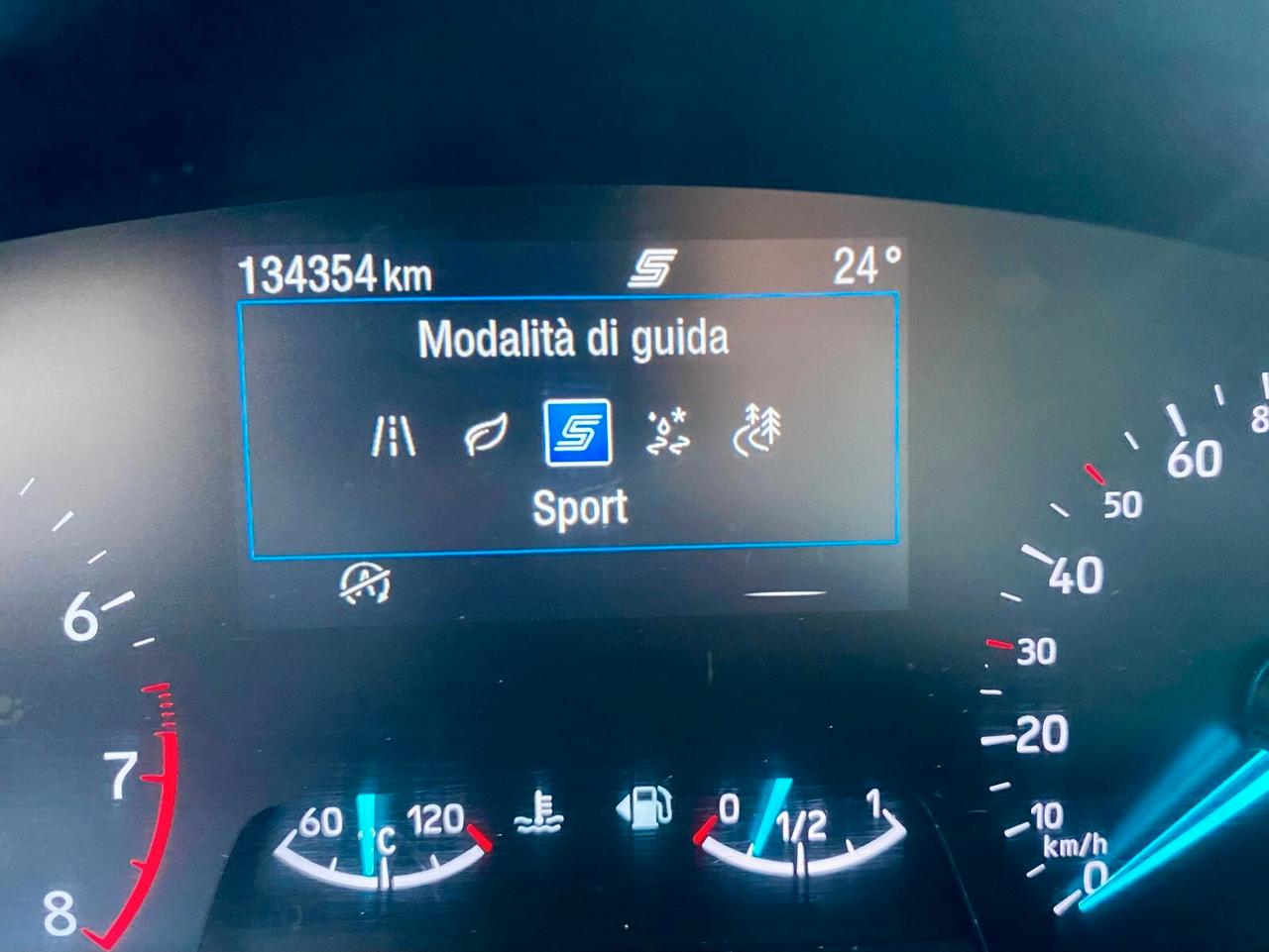 Ford Focus 1.0 EcoBoost 125 CV SW Active