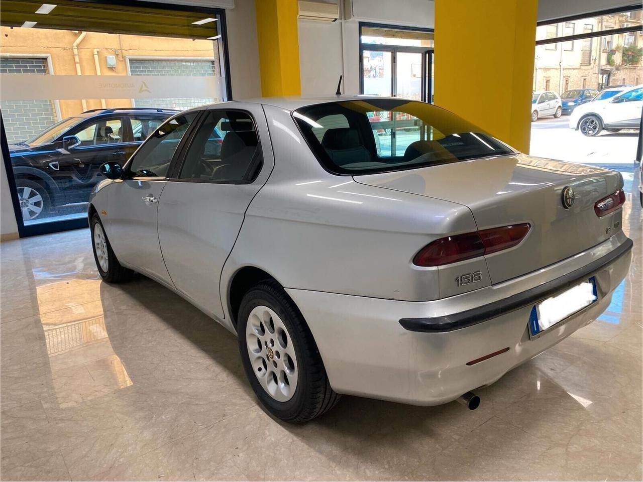 Alfa Romeo 156 1.9 JTD cat Distinctive 81KW 110CV