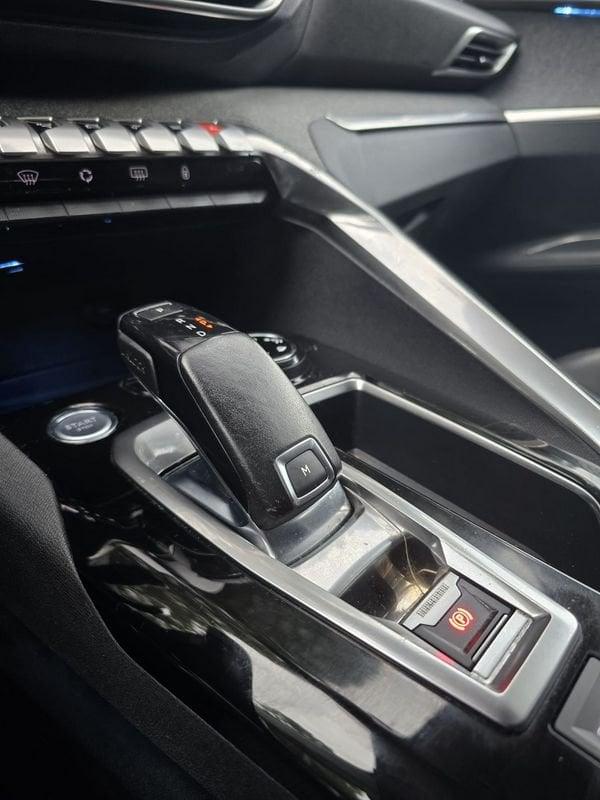 Peugeot 3008 BlueHDI 130 EAT8 S&S Allure