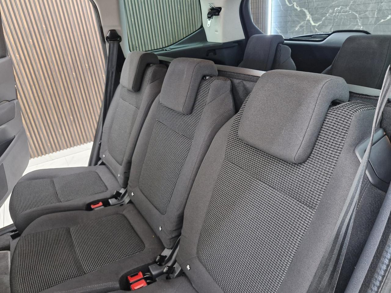 PEUGEOT 5008 2.0 DIESEL150CV 7 POSTI
