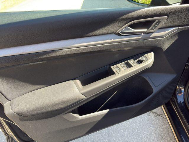 VOLKSWAGEN Golf Variant 2.0 TDI SCR DSG Life 116cv