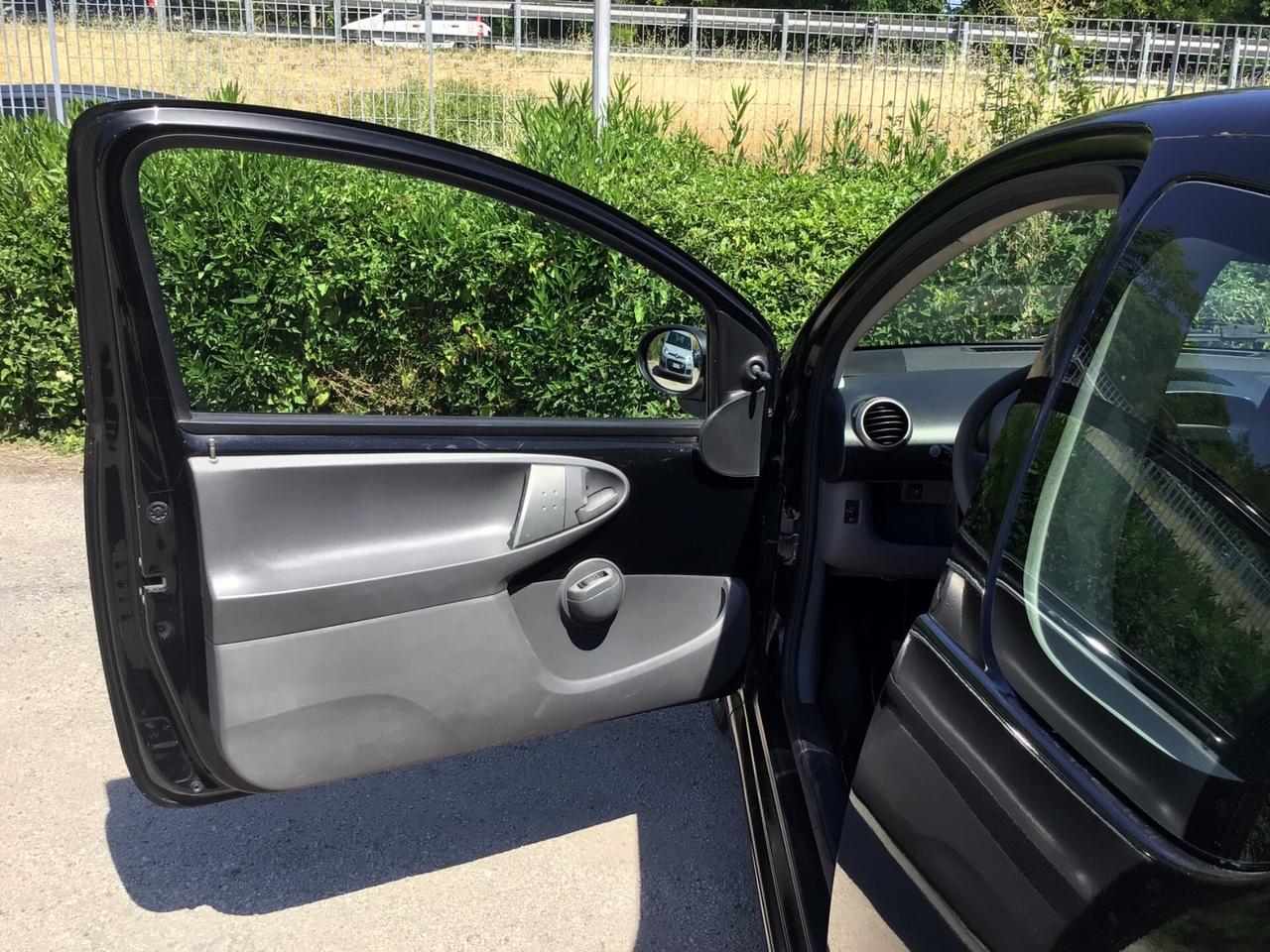 Toyota Aygo 1.0 12V VVT-i 3 porte