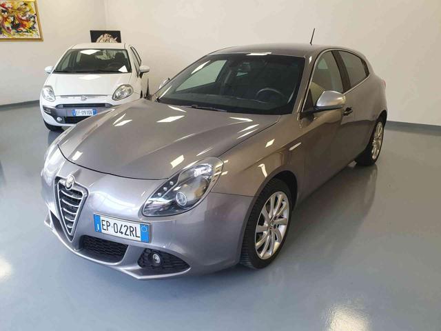 ALFA ROMEO Giulietta 1.6 JTDm-2 105 CV Distinctive