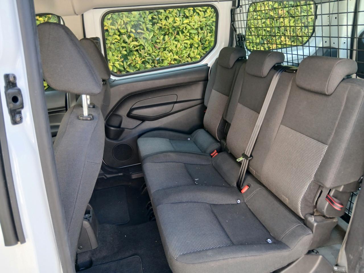 Ford Transit Connect passo lungo 1.5Cdi 100 cv 5 posti tua a € 199 mese