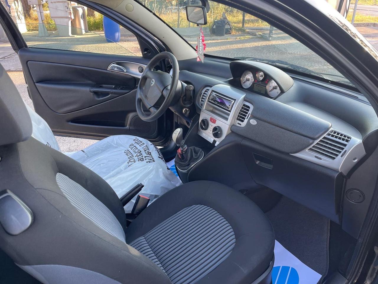 LANCIA YPSILON 1.2 GPL 2009 12 MESI DI GARANZIA