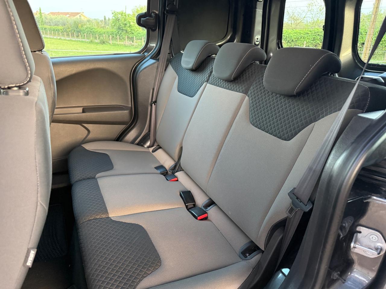 Ford Transit Courier 1.0 EcoBoost 100CV Entry