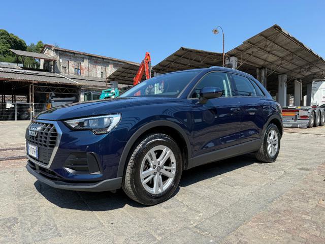 AUDI Q3 35 TDI S tronic Business