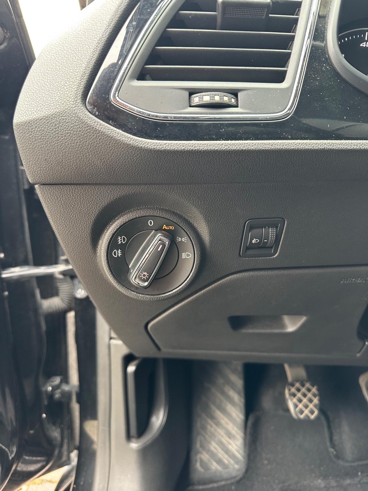 Seat Leon 1.6 TDI 105 CV ST Start/Stop Business NAVI