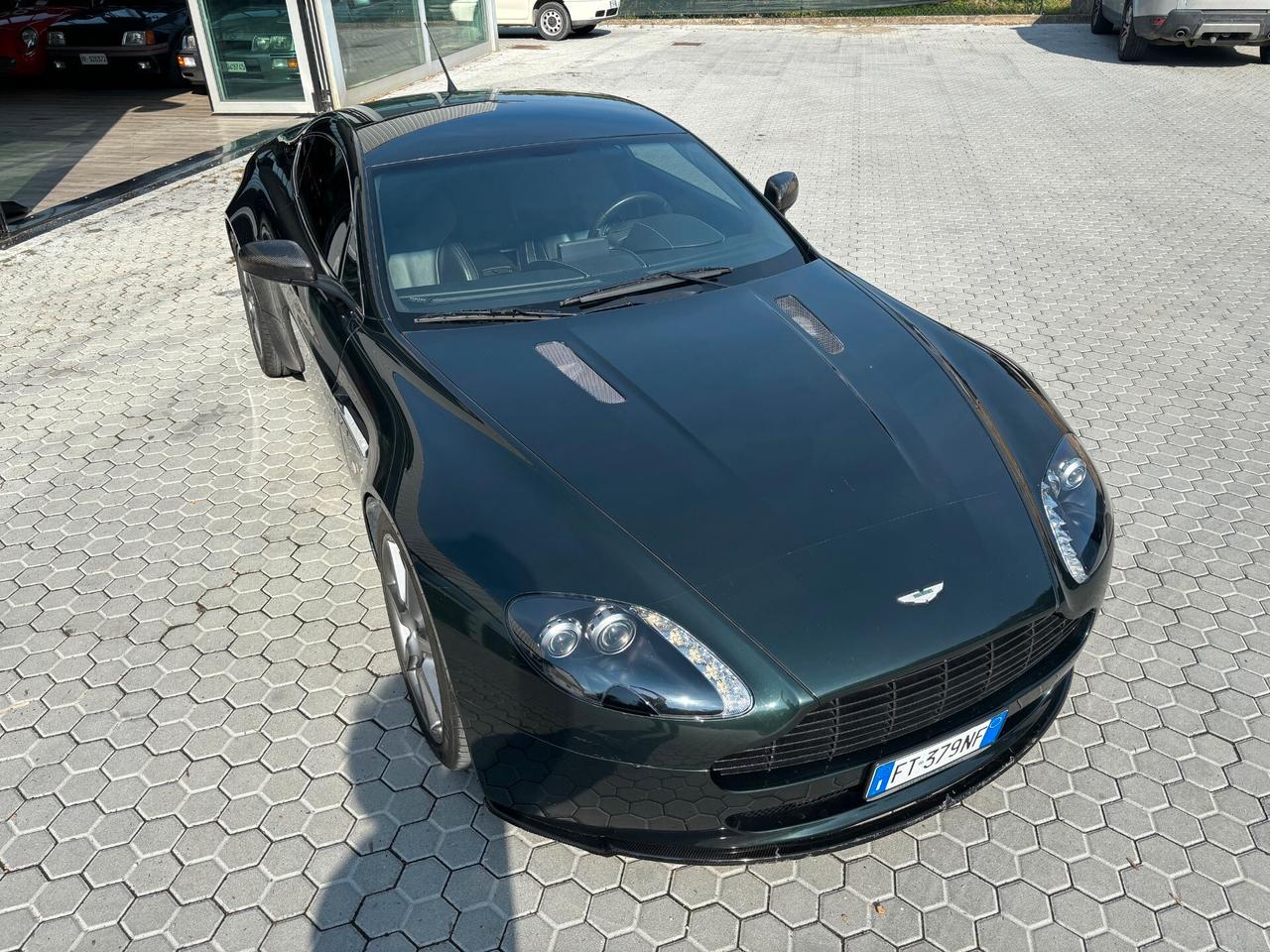 Aston Martin V8 Vantage V8 Vantage Coupé