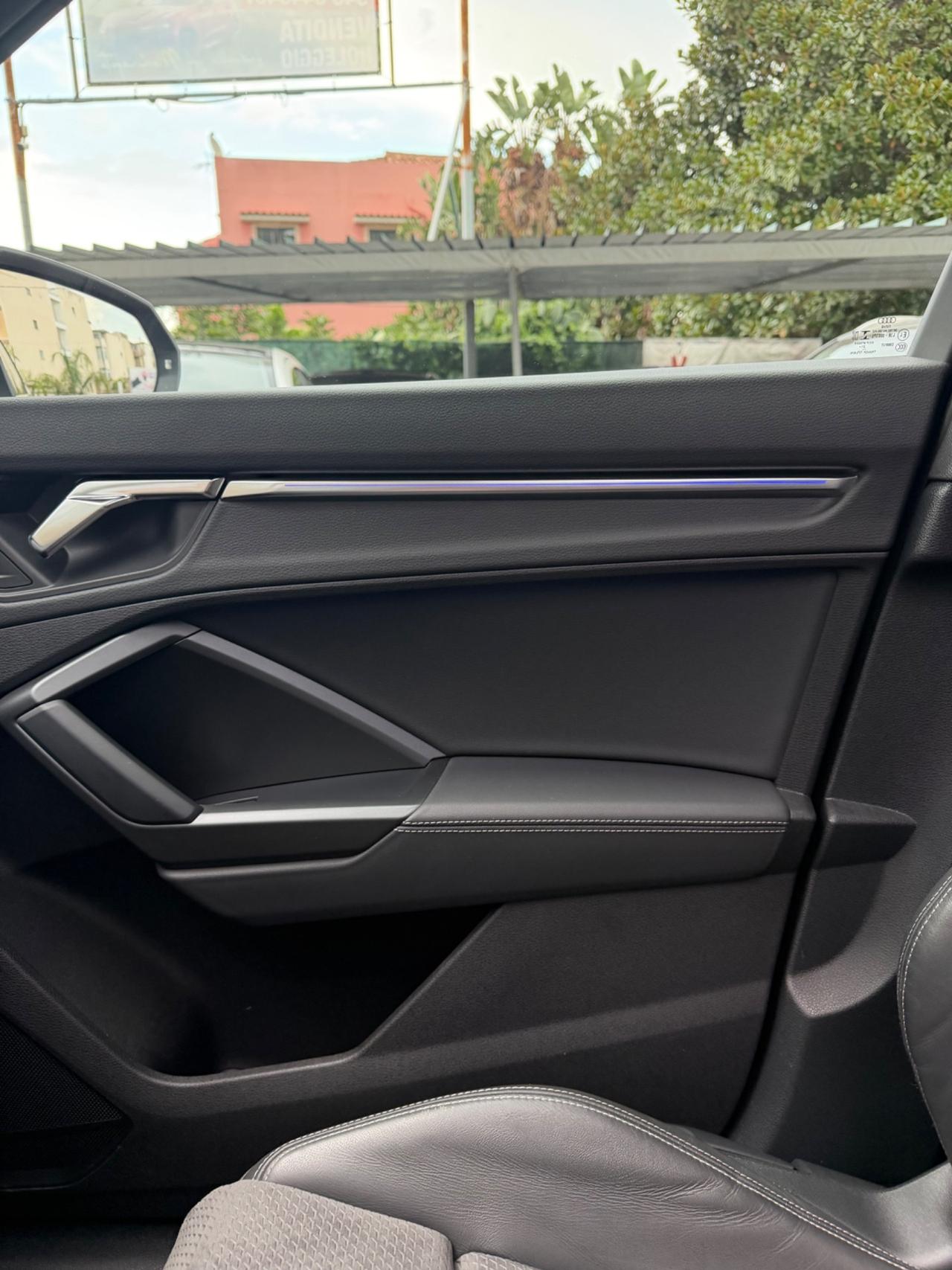 Audi Q3 40 TDI quattro S tronic line edition