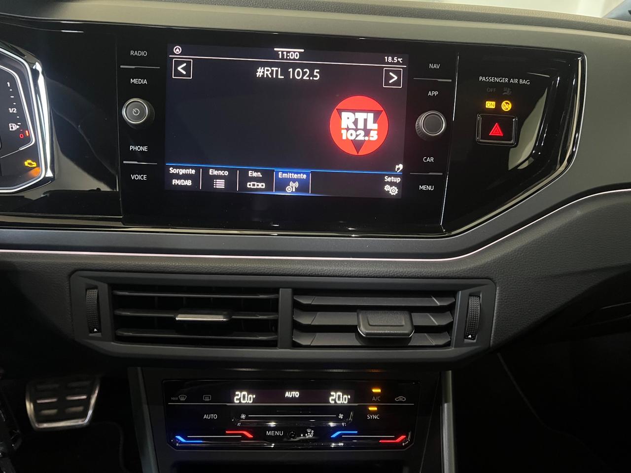 Volkswagen Taigo 1.0 TSI 115 CV DSG R-Line