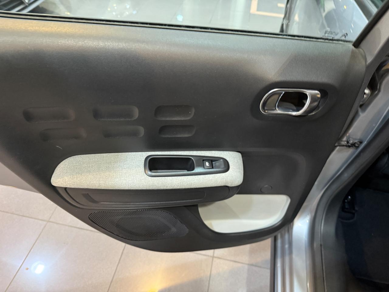 Citroen C3 1.2 BENZINA 83.000 KM NEOPATENTATI