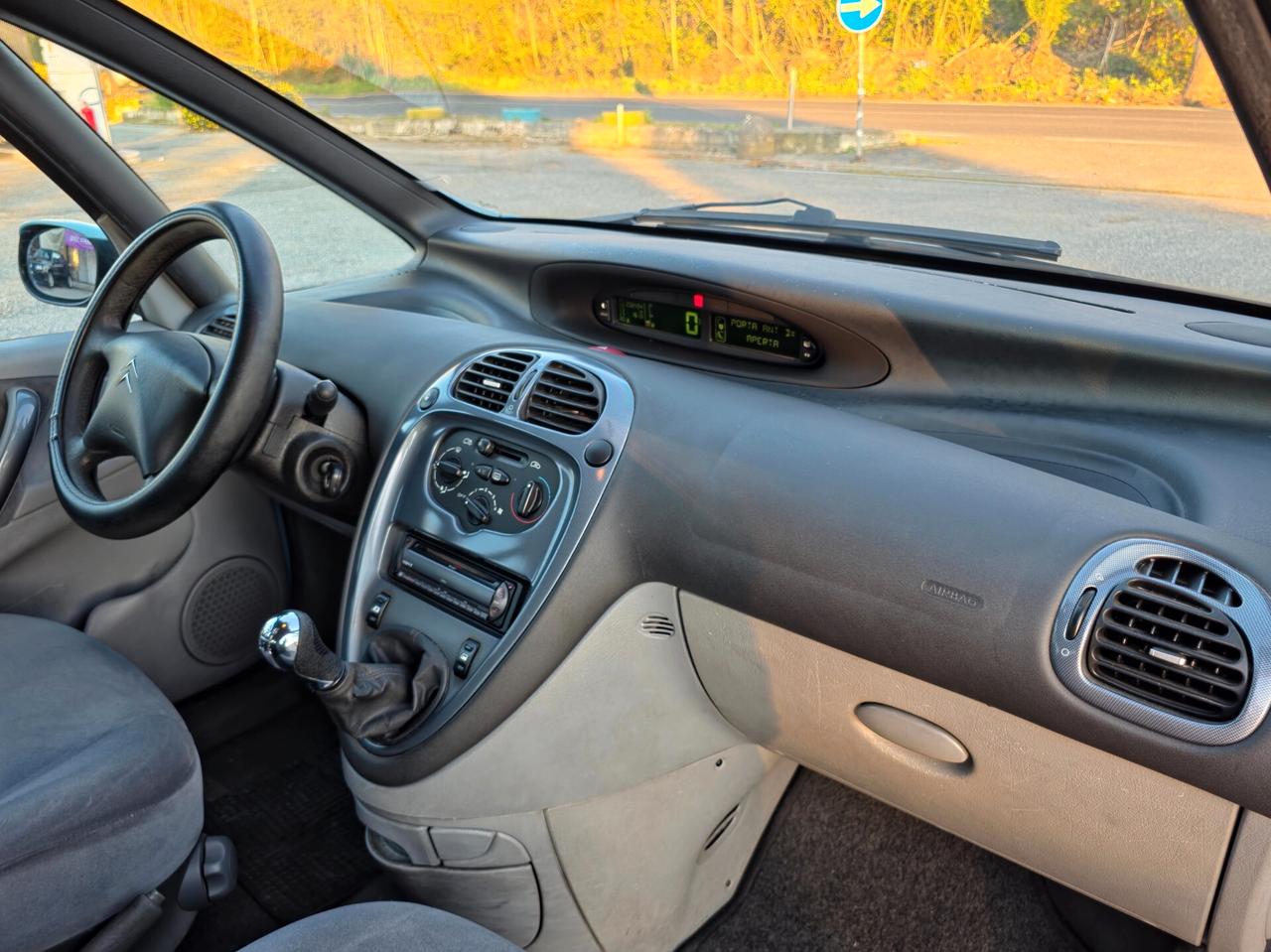 Citroen Xsara Picasso 2.0 HDi Exclusive 2004-E3 Manuale NEO
