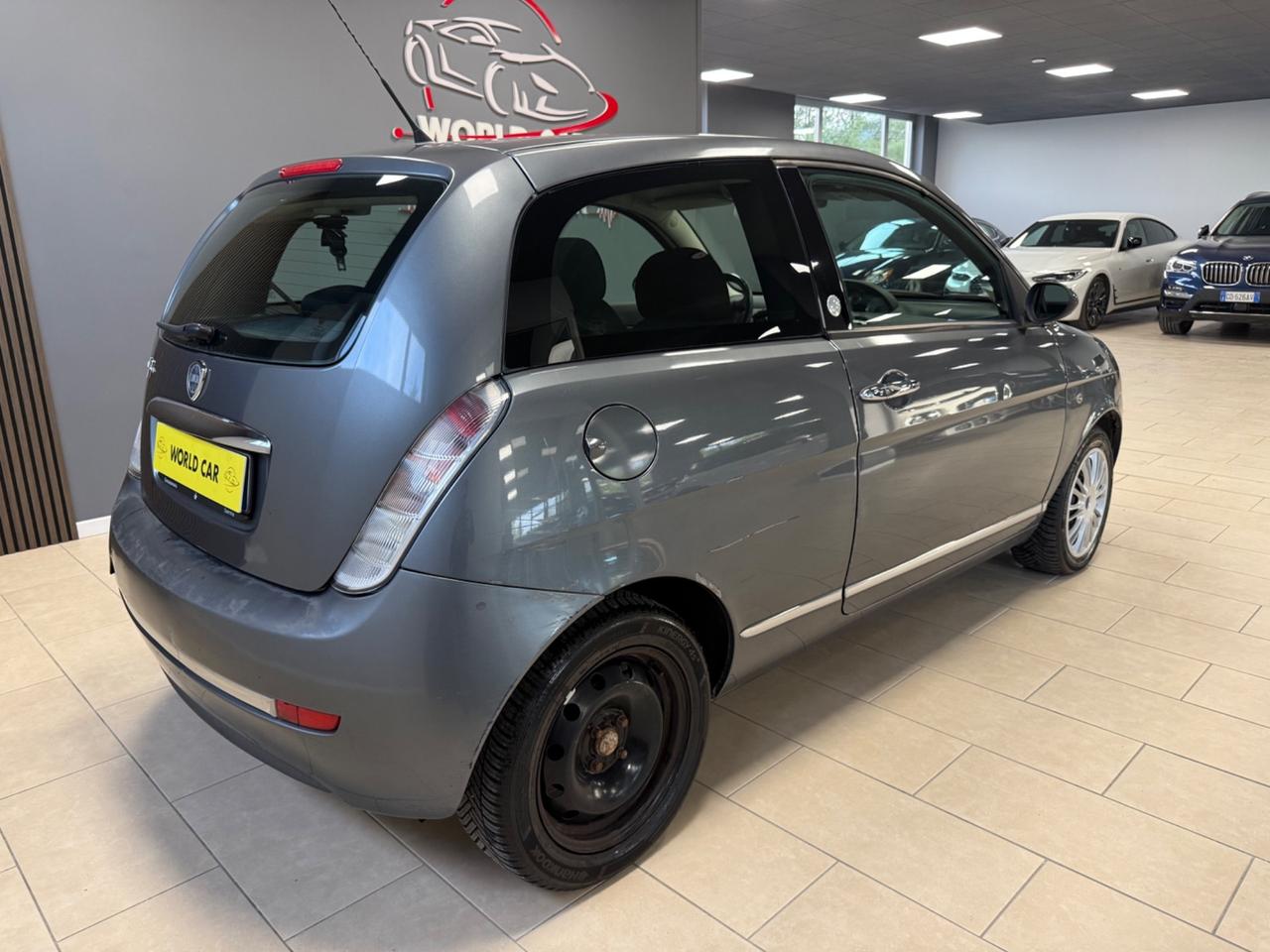 Lancia Ypsilon 1.4 Platino Ecochic GPL