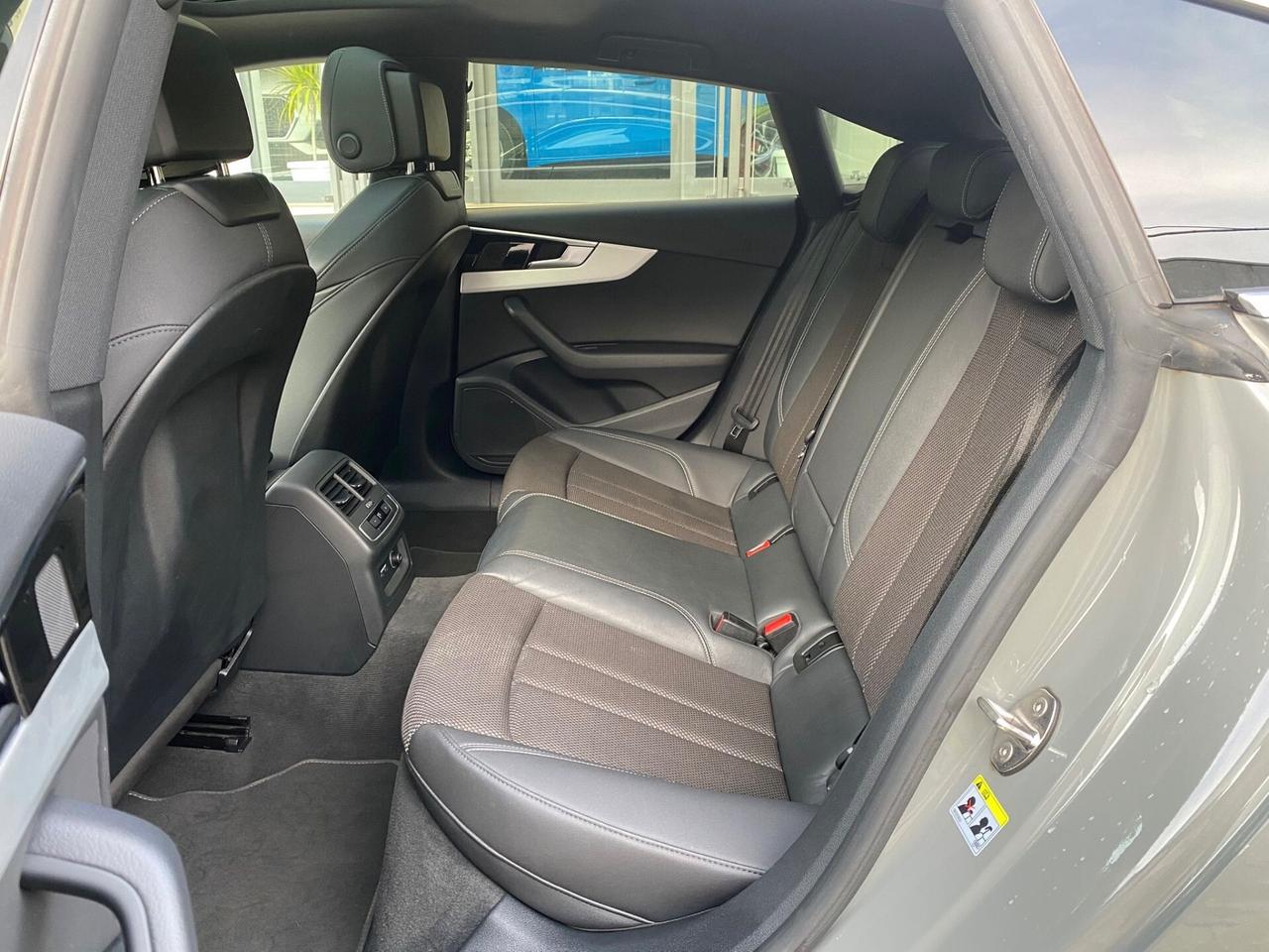 AUDI A5 SPB 45 TFSI quattro S troni S LINE EDITION 2021