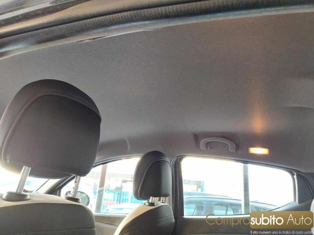 LANCIA Ypsilon 1.2 69 CV 5 porte Gold