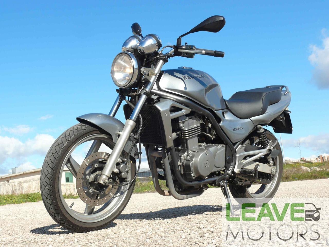 Kawasaki ER 5 Naked (M1251)