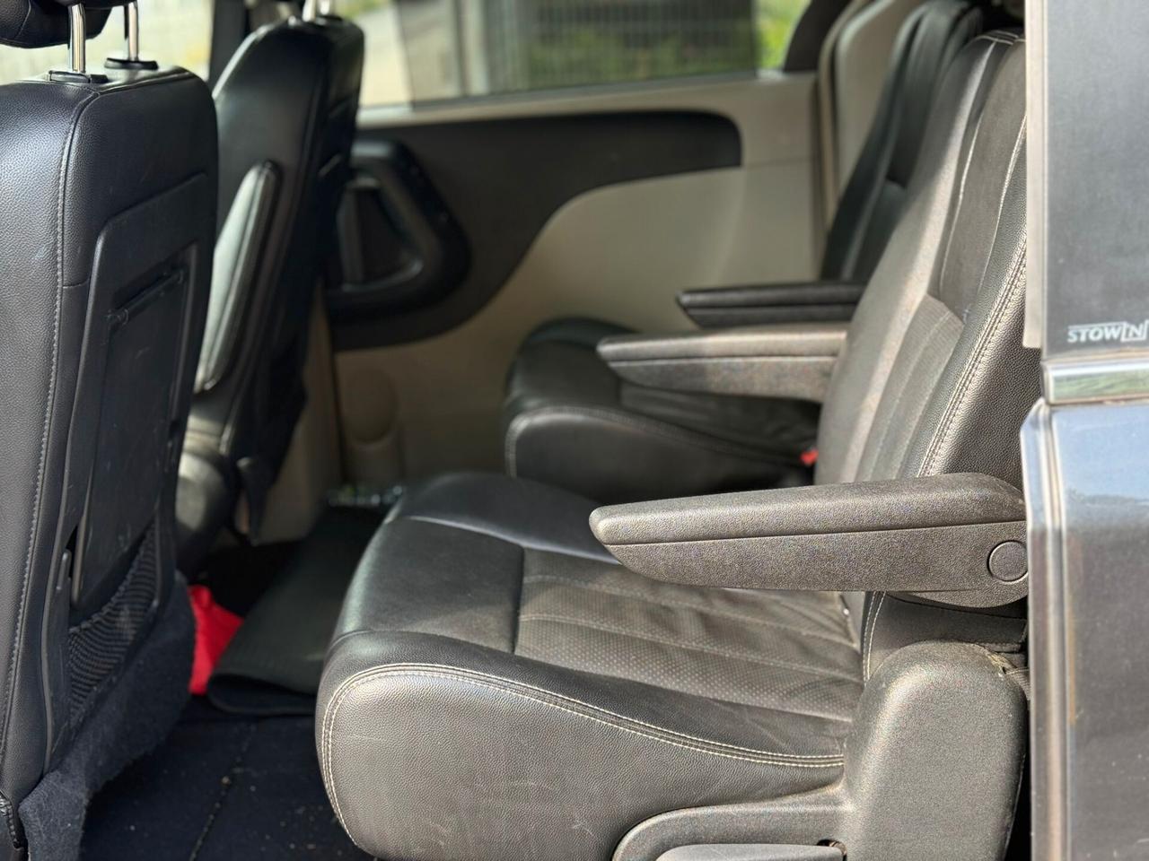 Lancia Voyager 2.8 Turbodiesel Platinum 163 CV