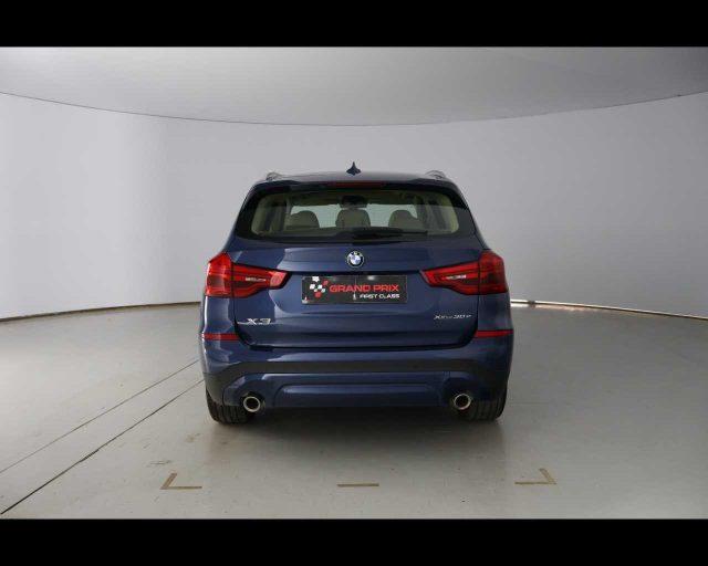 BMW X3 xDrive30e Business Advantage