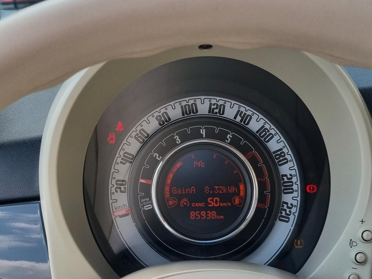 Fiat 500 500C 1.0 Hybrid Club 70CV