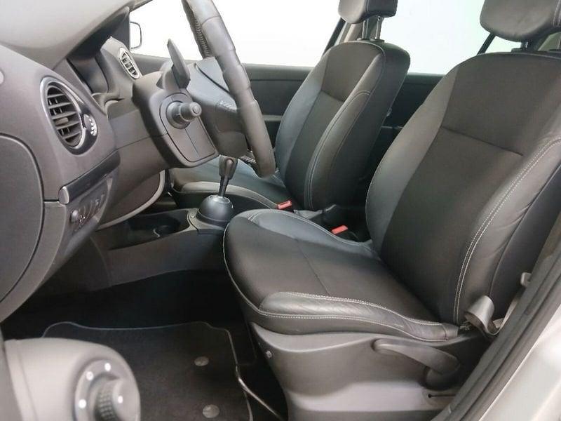 Renault Clio 5p 1.2 16v Le Iene c/CL