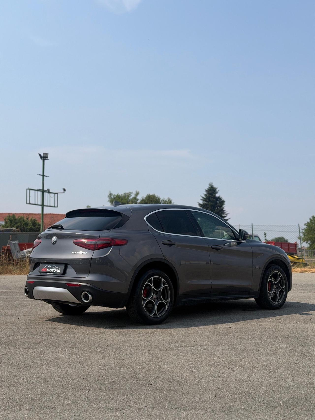 Alfa Romeo Stelvio 2.2 Turbodiesel 210 CV AT8 Q4 Super