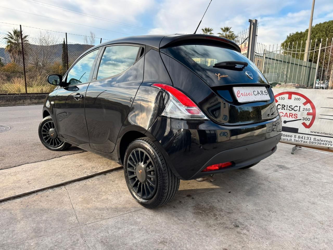Lancia Ypsilon 1.2 69 CV 5 porte Platinum