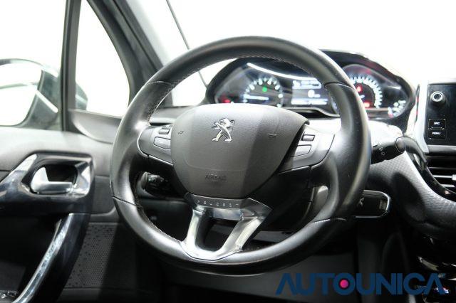 PEUGEOT 208 BENZINA PURETECH 82CV ALLURE STOP&START 5 PORTE