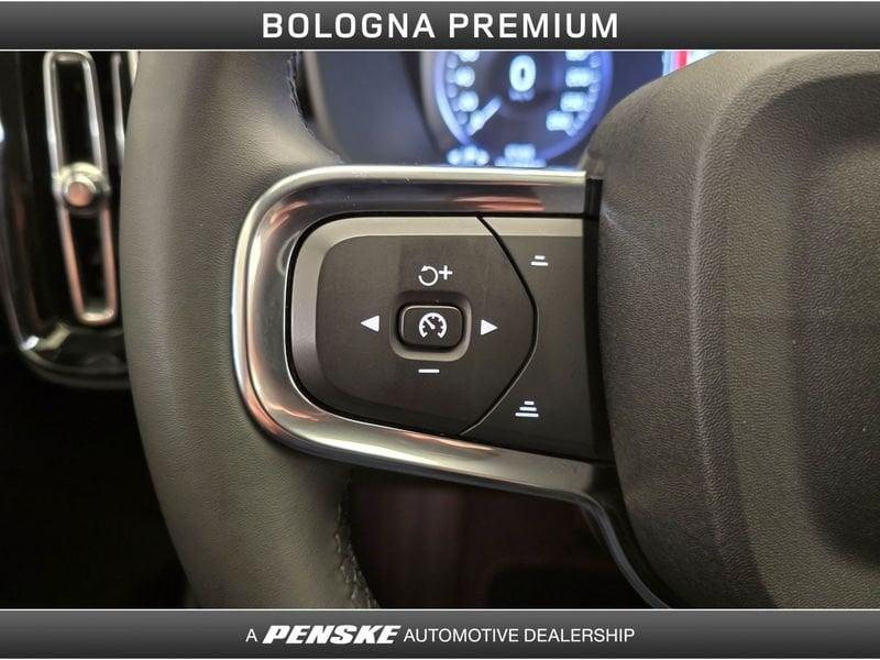 Volvo XC40 XC40 T2 automatico Core