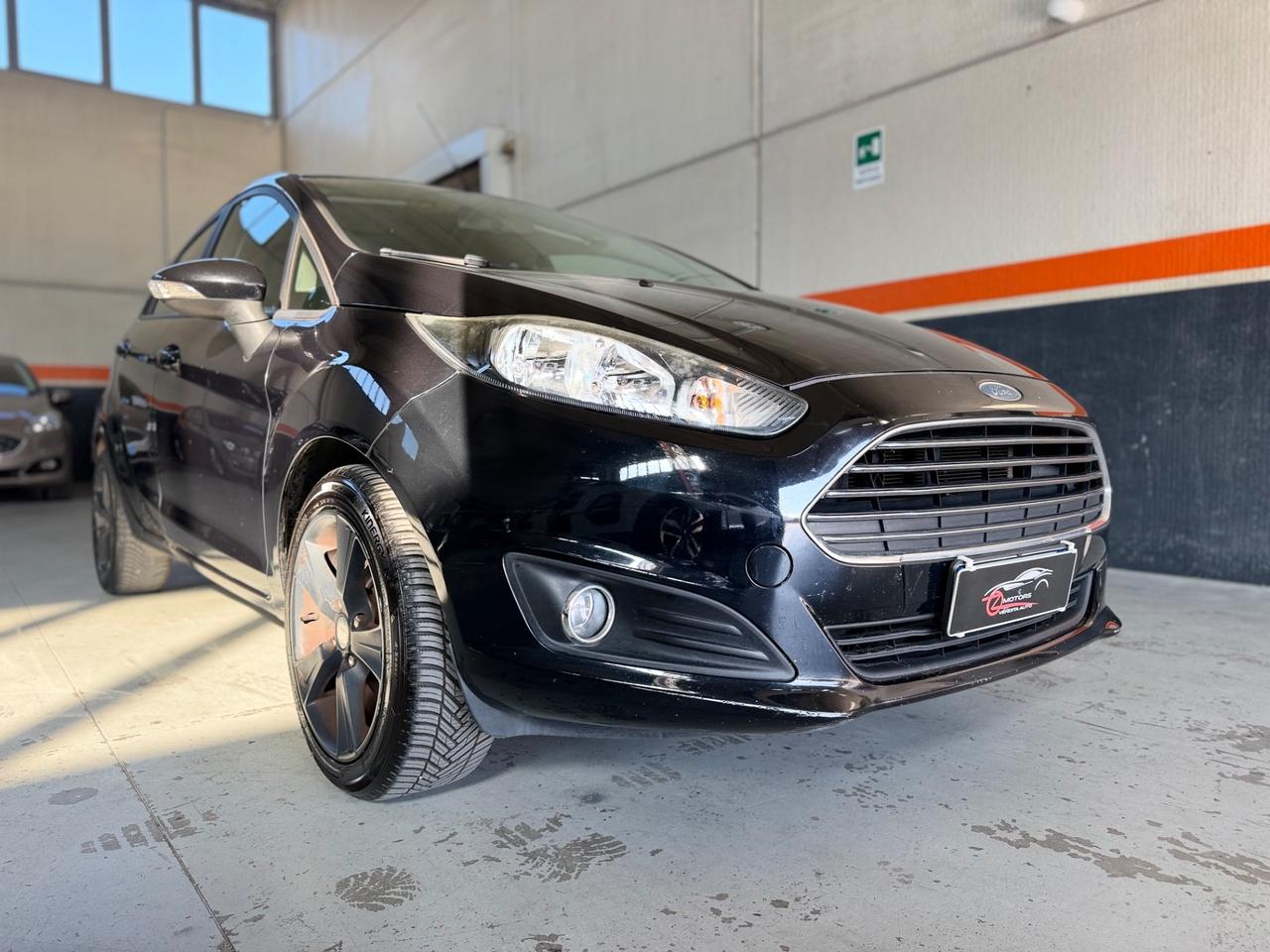 Ford Fiesta 1.5 TDCi 75CV 5 porte Titanium