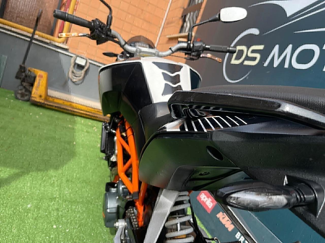 KTM Duke 390 GARANZIA PERMUTE FINANZIAMENTO