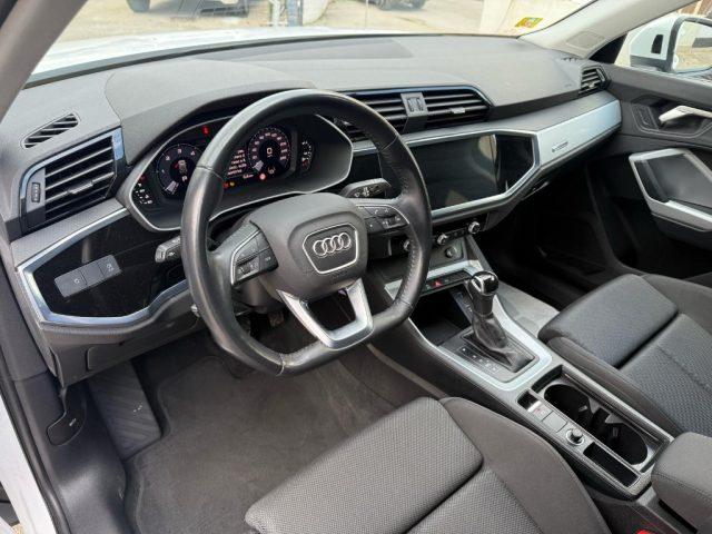 AUDI Q3 35 TDI quattro