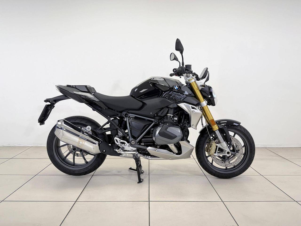 BMW R 1250 R Triple Black
