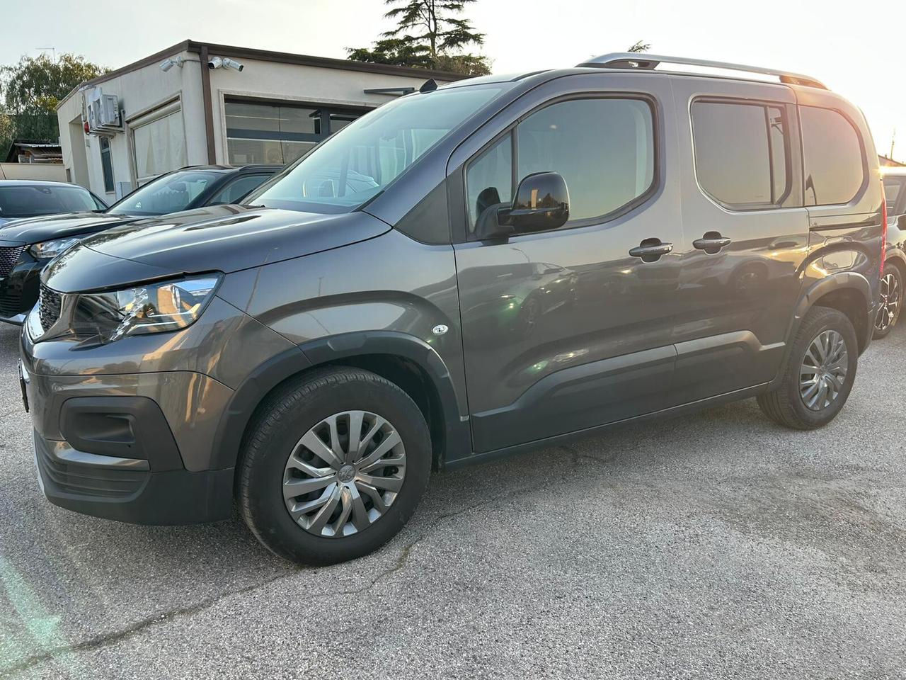 Peugeot Rifter L1 1.5 130CV Allure