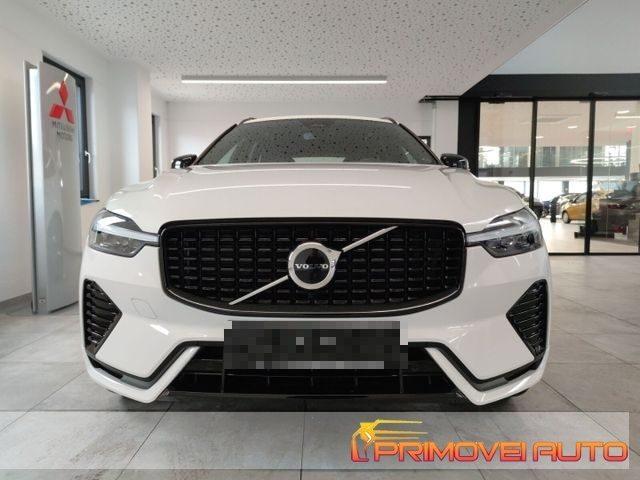 VOLVO XC60 B4 (d) AWD Geartronic R-design