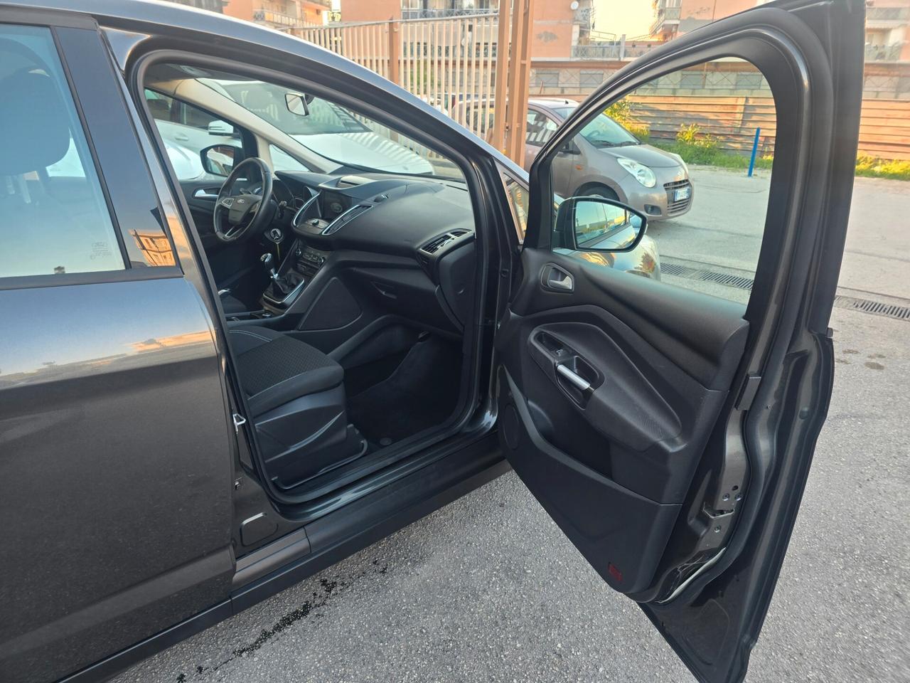 Ford C-Max 1.5 TDCi 105CV Start&Stop ECOnetic Business