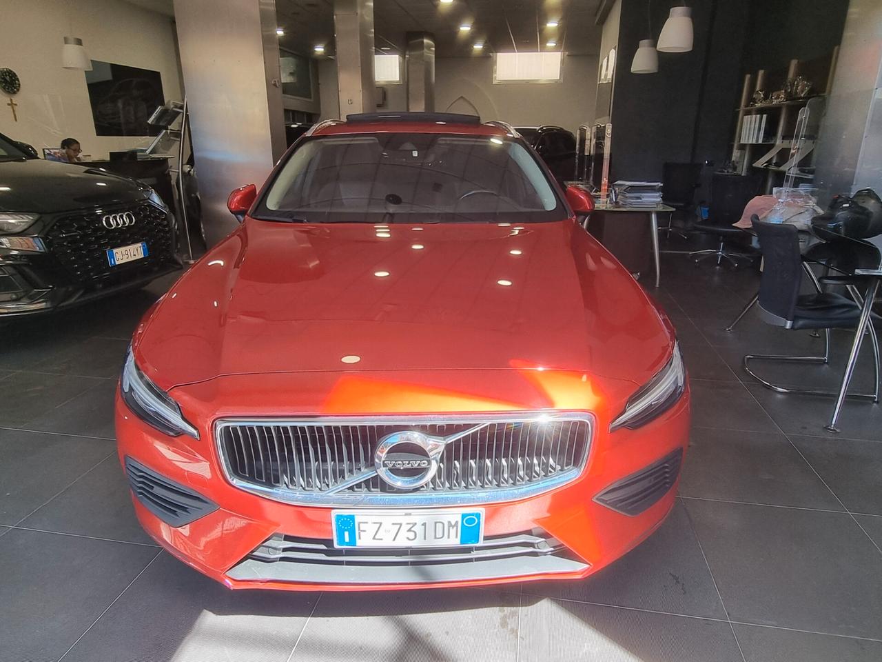 Volvo V60 T6 Twin Engine AWD Geartronic Business Plus