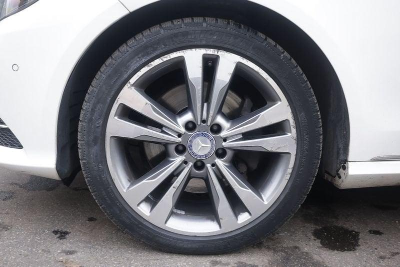 Mercedes-Benz Classe E Mercedes-Benz Classe E E 250 BlueTEC S.W. 4Matic Automatic Sport 150KW ANNO 2015