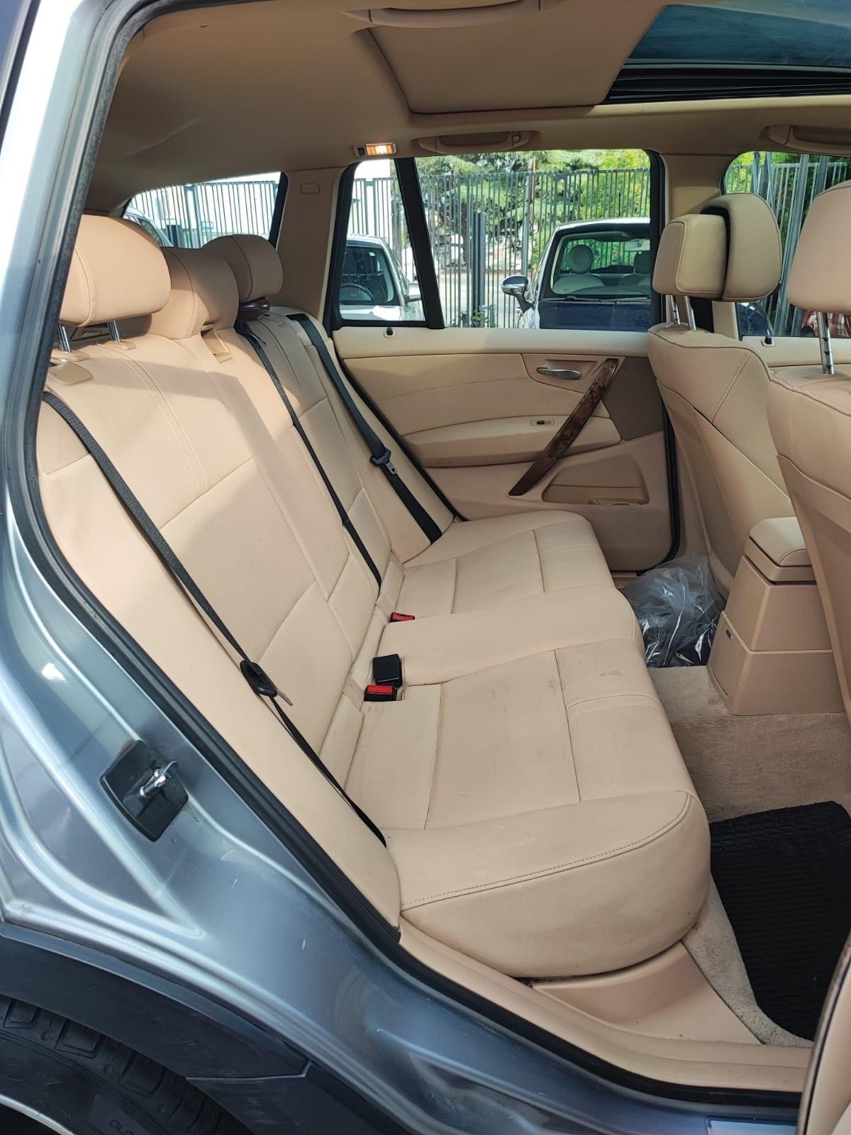 Bmw X3 2.0d cat Futura
