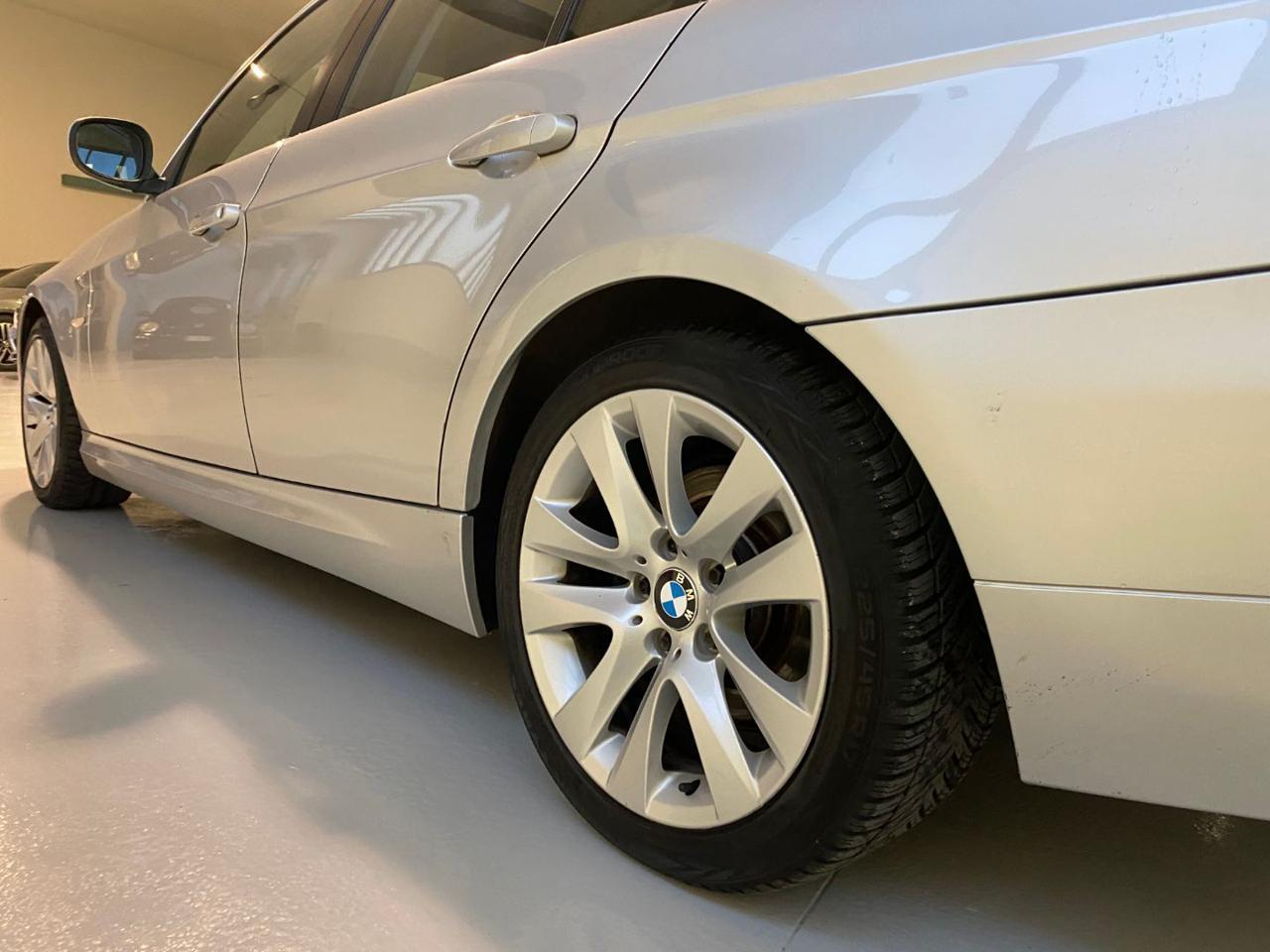 BMW 318 d 2.0 143CV cat Touring Eletta
